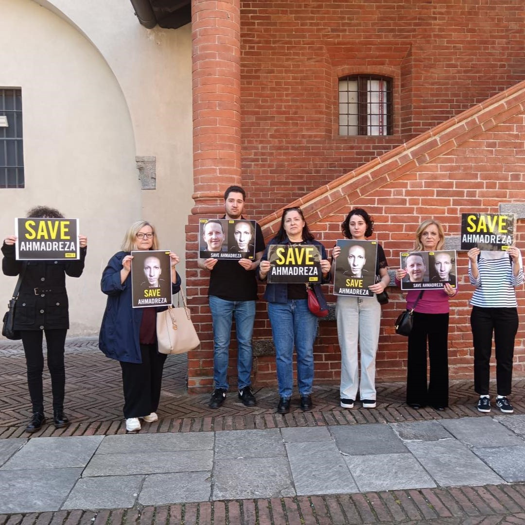 Grande preoccupazione per la sorte di Ahmadreza Djalali dopo che alcune fonti hanno reso noto il suo trasferimento dal carcere di Evin a un altro luogo al momento ignoto. 
#SaveAhmadreza
<a href="/amnesty/">Amnesty International</a> <a href="/amnestyitalia/">Amnesty Italia</a> <a href="/AmnestyPiemonte/">Amnesty International - Piemonte VdA</a> <a href="/UniAvogadro/">UPO - Università</a> <a href="/VMehrannia/">Vida Mehrannia</a>