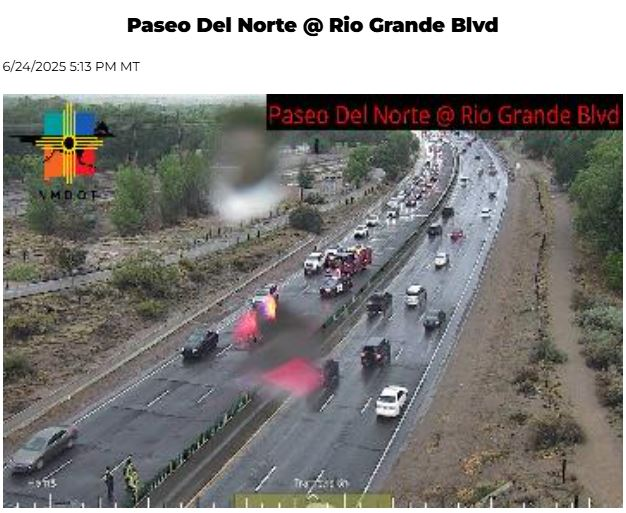 In addition to the I-40 crash backup, you're looking at a new crash on Paseo del Norte at Rio Grande. 2 EB lanes of PDN closed at 2nd.  This rain is adding a new layer of problems to rush hour. <a href="/KOB4/">KOB 4</a> #nmtraffic #nmwx