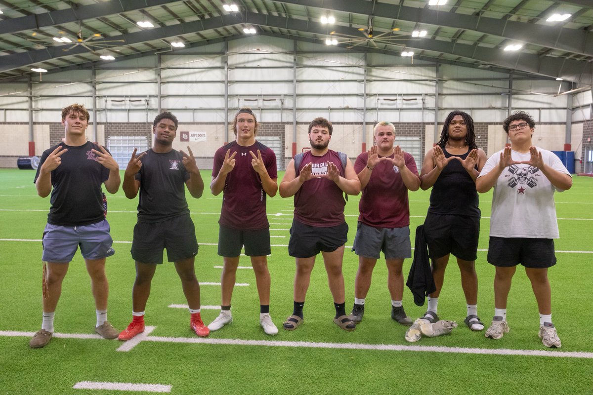 Declan DeYoung (@declan_deyoung) on Twitter photo Our A Group today that won all 6 events! L➡️R 2026 DE/TE <a href="/OwenBeseda/">Owen Beseda</a>, 2026 EDGE <a href="/Amimms2535/">Anthony Mimms</a>, 2026 EDGE <a href="/LandonGreen40/">Landon Green</a>, 2026 IOL <a href="/ConnorDavis2026/">Connor Davis</a>, 2026 IOL <a href="/TBrengman75/">Talon Brengman</a>, 2027 OL <a href="/SeanBoston27/">Sean Boston</a>, 2027 OL <a href="/AR665_/">Ayden Rivera</a> Our A Group today that won all 6 events! L➡️R 2026 DE/TE <a href="/OwenBeseda/">Owen Beseda</a>, 2026 EDGE <a href="/Amimms2535/">Anthony Mimms</a>, 2026 EDGE <a href="/LandonGreen40/">Landon Green</a>, 2026 IOL <a href="/ConnorDavis2026/">Connor Davis</a>, 2026 IOL <a href="/TBrengman75/">Talon Brengman</a>, 2027 OL <a href="/SeanBoston27/">Sean Boston</a>, 2027 OL <a href="/AR665_/">Ayden Rivera</a>