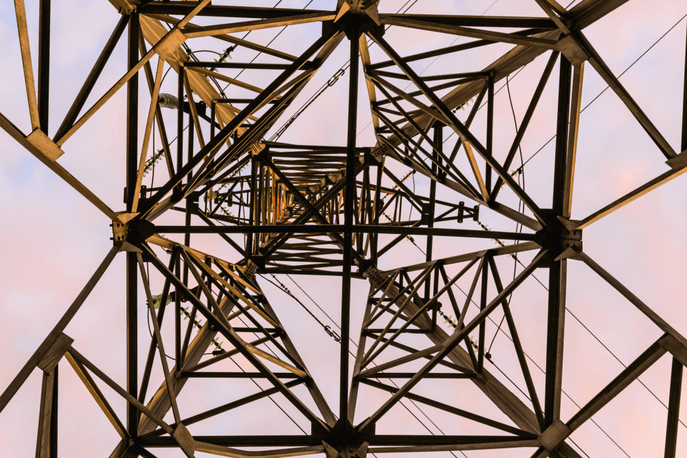 Heat wave affects much of the US, driving up #cooling demand, #power prices

▪️#Temperatures in several cities breach 100 degrees Fahrenheit
▪️Some power prices rise to triple digits

🖥️Full story: okt.to/OieDl7