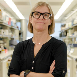 MGHCancerCenter's tweet image. Congratulations to @JenWargoMD who recently received the Jonathan Kraft Prize for Excellence in Cancer Research at Mass General Cancer Center. Dr. Wargo was honored for her groundbreaking work on the microbiome, cancer immunology and her role as a mentor to the next generation of…