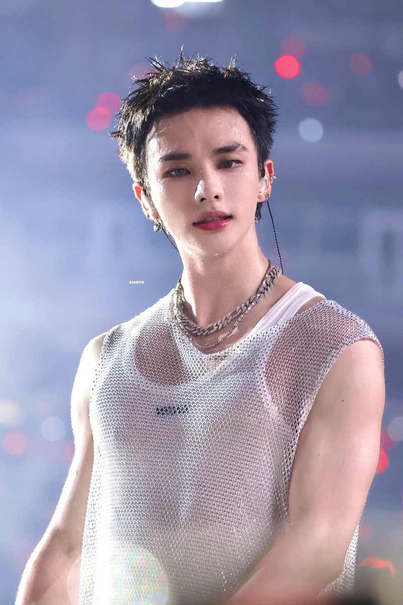 250623 🥟🥝 HD
In dominATE WASHINGTON,DC

#StrayKids #SKZ #스트레이키즈 #스키즈
#hyunjin #현진 #황현진