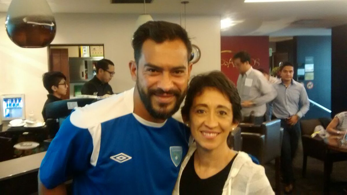 MaJoVGS's tweet photo. Saludos al mejor! #VeranoFutbolero https://t.co/Mhl4qznd4K
