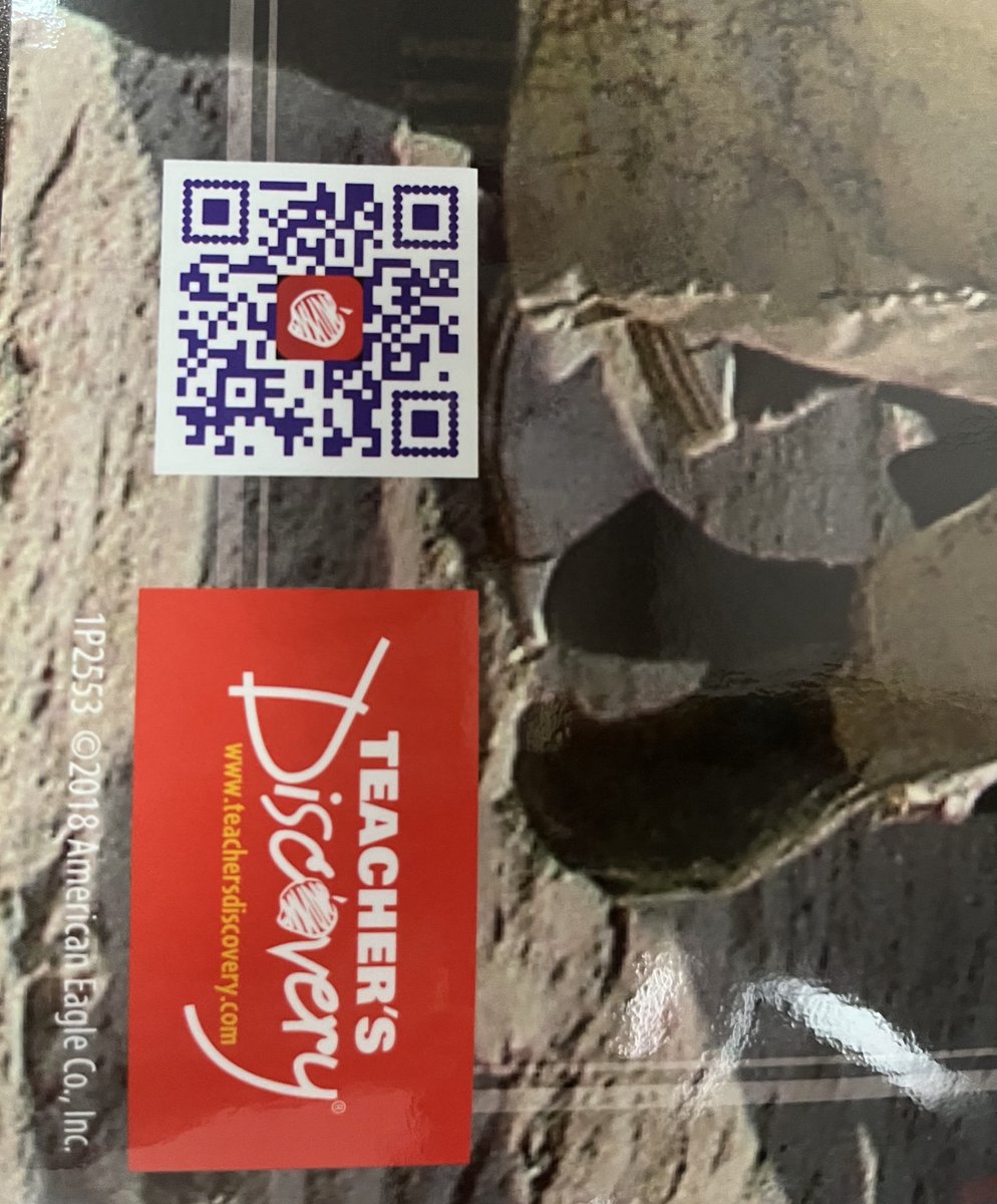 Love these posters from Teacher’s Discovery! Scan the QR code and you are on the beach in Dakar! 🌟😍#langchat