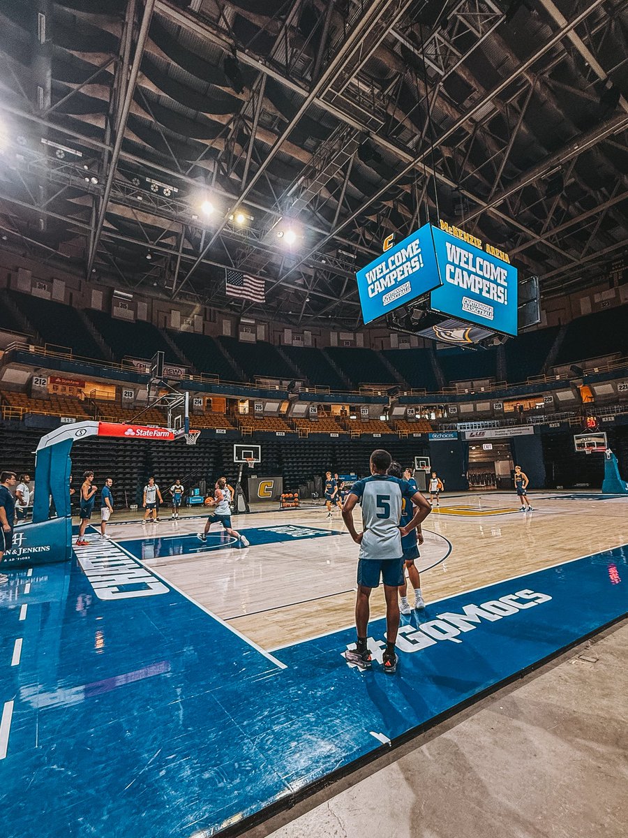 David Martin (@dmart423) on Twitter photo Way-too-early <a href="/GoMocsMBB/">Chattanooga Basketball</a> prediction: Sweet 16, obviously Way-too-early <a href="/GoMocsMBB/">Chattanooga Basketball</a> prediction: Sweet 16, obviously