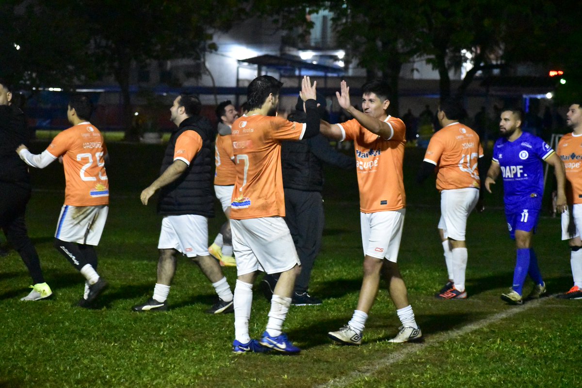 exa2003's tweet image. LA NARANJA 2003 ES DE LA "A"

Si señores, #ElMásPopularDelExa vuelve a Primera!

Ahora vamos por el Campeonato!

Nos verán volver! @exacasjoficial

2003 🧡🙏🏆