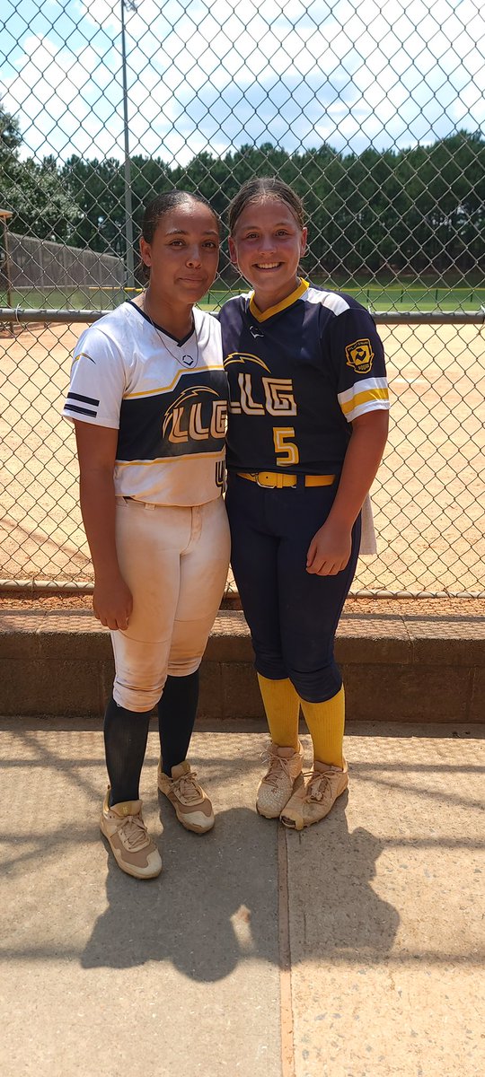 Giuliana Dudek 2030 (@giulianadudek5) on Twitter photo We may have been opponents last weekend but we are always family! <a href="/Org_LLG/">Lady Lightning Gold Org Account</a> <a href="/Patrick38848619/">LLG 12u Uprising NC/ Wilson</a> <a href="/LLGProspects14u/">LLG Prospects 14u</a> <a href="/MckenzieFox5025/">Mckenzie Fox</a> <a href="/MaciePridgen2/">Macie Pridgen 2030</a> <a href="/CharleighH2030/">Charleigh Hill 2030</a> <a href="/JellyPham2030/">Evangeline Pham</a> <a href="/AshlynPetty2029/">Ashlyn Petty 2029</a> We may have been opponents last weekend but we are always family! <a href="/Org_LLG/">Lady Lightning Gold Org Account</a> <a href="/Patrick38848619/">LLG 12u Uprising NC/ Wilson</a> <a href="/LLGProspects14u/">LLG Prospects 14u</a> <a href="/MckenzieFox5025/">Mckenzie Fox</a> <a href="/MaciePridgen2/">Macie Pridgen 2030</a> <a href="/CharleighH2030/">Charleigh Hill 2030</a> <a href="/JellyPham2030/">Evangeline Pham</a> <a href="/AshlynPetty2029/">Ashlyn Petty 2029</a>