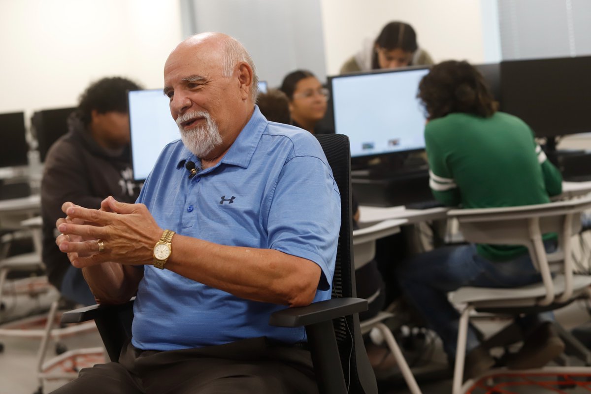 El Paso ISD (@elpaso_isd) on Twitter photo Jesse Alvarez started teaching over 50 years ago, then left to build a multimillion-dollar business. 💼🌟 Years later, his passion for education brought him back to the classroom, where he inspires the next generation at <a href="/irvin_high/">Irvin High School</a>! 🚀📚
Learn more ➡️ bit.ly/Irvin_0624 Jesse Alvarez started teaching over 50 years ago, then left to build a multimillion-dollar business. 💼🌟 Years later, his passion for education brought him back to the classroom, where he inspires the next generation at <a href="/irvin_high/">Irvin High School</a>! 🚀📚
Learn more ➡️ bit.ly/Irvin_0624
