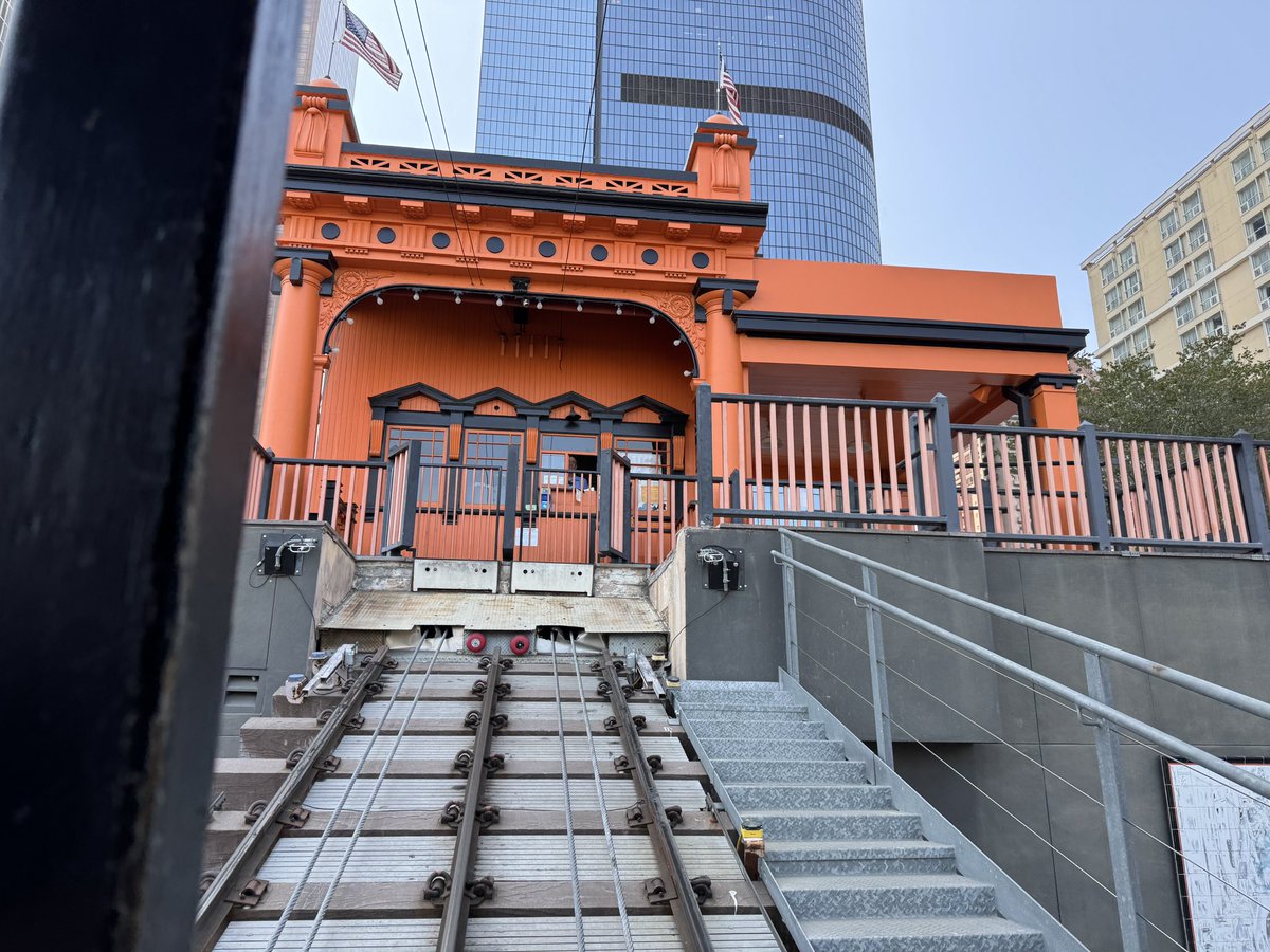 TonyJamesSmith's tweet photo. At #AngelsFlight in beautiful LA @MrJamesMay #TCMParty @tcm https://t.co/6M7KqllKtN