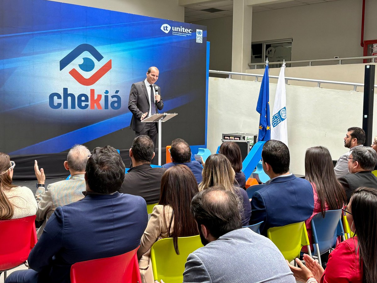 RichardBarathe's tweet photo. Hoy lanzamos #Chekiá, una herramienta para verificar información en tiempo real durante el proceso electoral.

Desde el @PNUDHonduras, @UEenHonduras y @UNITEC_hn reafirmamos nuestro compromiso de contribuir al fortalecimiento de una ciudadanía informada.  https://t.co/MGRDNuLzah https://t.co/hunkqJ8dSm