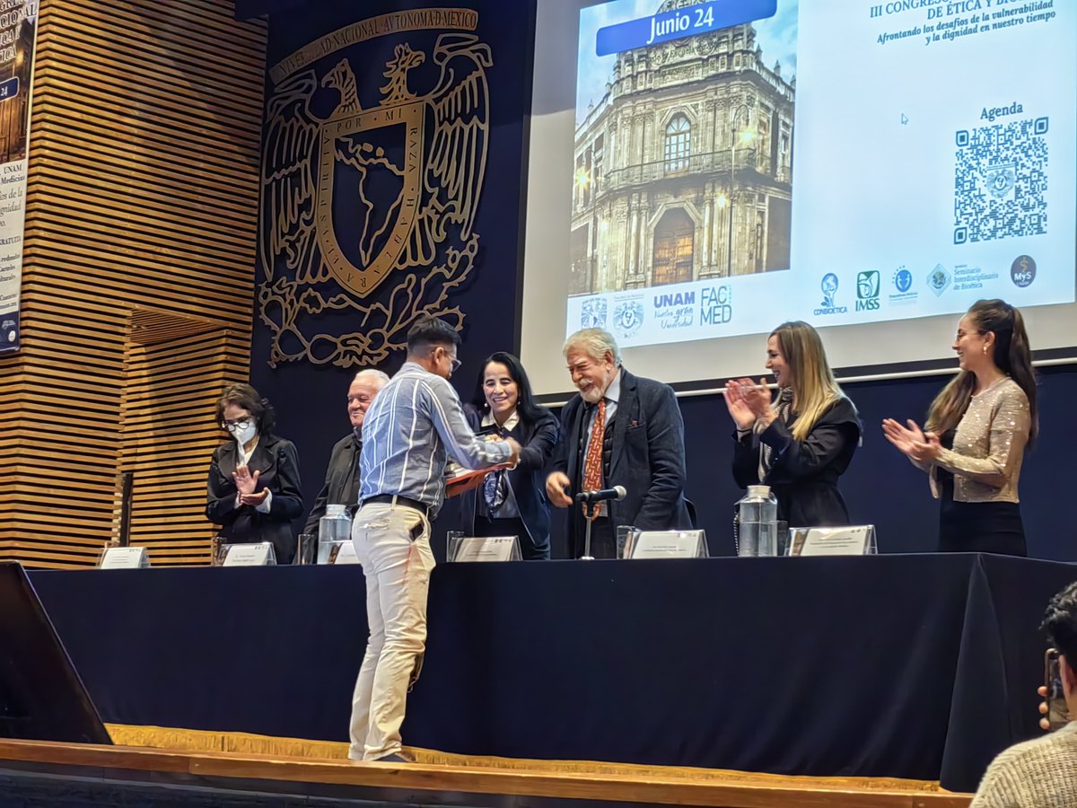 FacultadMedicinaUNAM (@facmedicinaunam) on Twitter photo "El 65% de los asistentes fueron mujeres, lo que refleja el gran interés de las profesionales en la bioética. Espero que estos trabajos tengan gran repercusión en el futuro de la medicina", Dra. <a href="/gabrielaborray3/">GabrielaBorrayo</a> en la clausura del III Congreso Internacional de Ética y Bioética "El 65% de los asistentes fueron mujeres, lo que refleja el gran interés de las profesionales en la bioética. Espero que estos trabajos tengan gran repercusión en el futuro de la medicina", Dra. <a href="/gabrielaborray3/">GabrielaBorrayo</a> en la clausura del III Congreso Internacional de Ética y Bioética