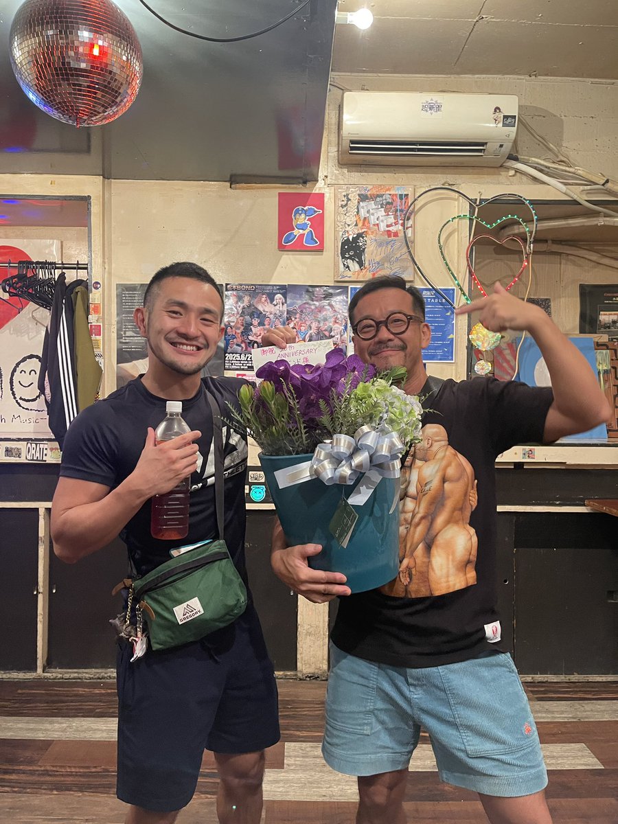 御礼

松本BOND20周年ANNIVERSARY第二章にお越しいただき誠に有難うございました！

来場してくれたお客さんが終始笑顔で楽しかったとおっしゃっていただき私達は幸せでした。
本当にありがとうございます♪

次回は12月6日開催です！
20周年を締め括れるよう盛り上げていきますよ！！
<a href="/GX3_UNDERWEAR/">GX3アンダーウェア</a>