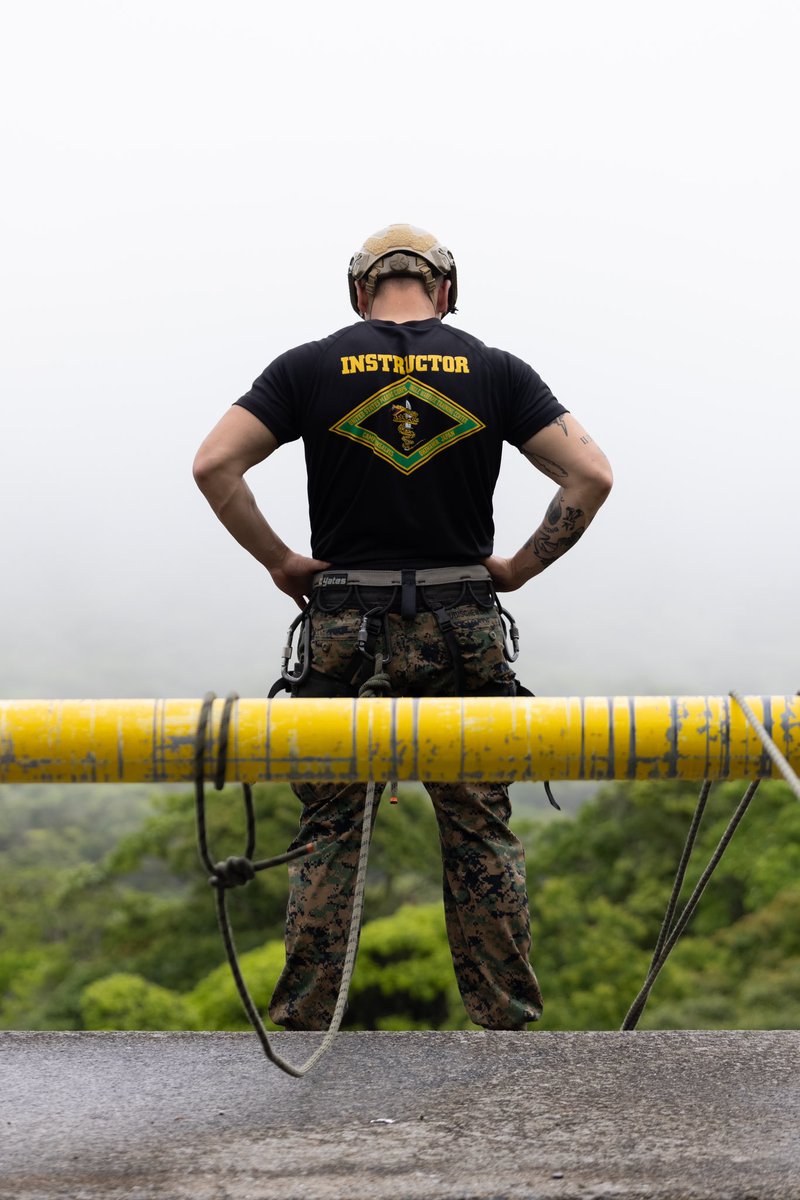3d Marine Division (@3d_marine_div) on Twitter photo Our Marines rappel down a cliff during the Jungle Leaders Course 2-25 on Camp Gonsalves, Okinawa, Japan. This training builds confidence and proficiency in maneuvering through complex and remote terrain.
(<a href="/USMC/">U.S. Marines</a> 📸 by Lance Cpl. Briseida Villasenor) Our Marines rappel down a cliff during the Jungle Leaders Course 2-25 on Camp Gonsalves, Okinawa, Japan. This training builds confidence and proficiency in maneuvering through complex and remote terrain.
(<a href="/USMC/">U.S. Marines</a> 📸 by Lance Cpl. Briseida Villasenor)