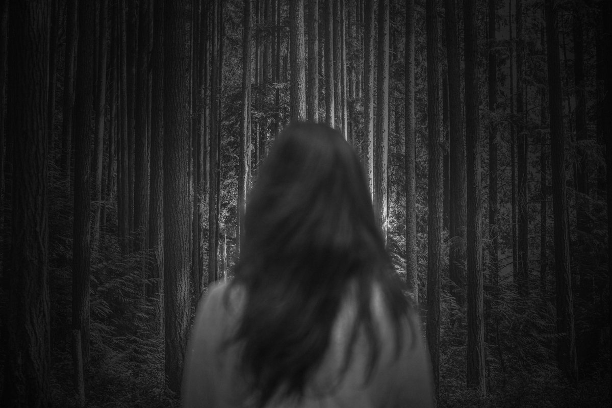 Nilus (@intodaysnight) on Twitter photo "Passenger" & "Call Of The Voidlight" are the first two pieces within the "Hollowed Out" collection, a series that depicts the internal contortion & metamorphosis of someones body being invaded by a cosmic entity.
the reserve for both has been set to .1 on <a href="/manifoldxyz/">manifold.xyz</a> "Passenger" & "Call Of The Voidlight" are the first two pieces within the "Hollowed Out" collection, a series that depicts the internal contortion & metamorphosis of someones body being invaded by a cosmic entity.
the reserve for both has been set to .1 on <a href="/manifoldxyz/">manifold.xyz</a>