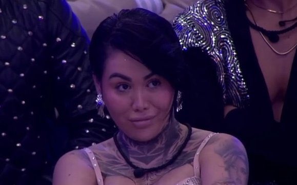 Entonces la reina facturando y el mueble y vasito de agua gastandose lo que le queda de premio? 🤣🤣🤣

#LaCasaDeLosFamososCol
#LaCasaDeLosFamososCol2
#LaCasaDeLosFamososColombia 
#MelissaGanadora #PandillaGate #PandillaFirme #TeamToxic #TeamMeliGate