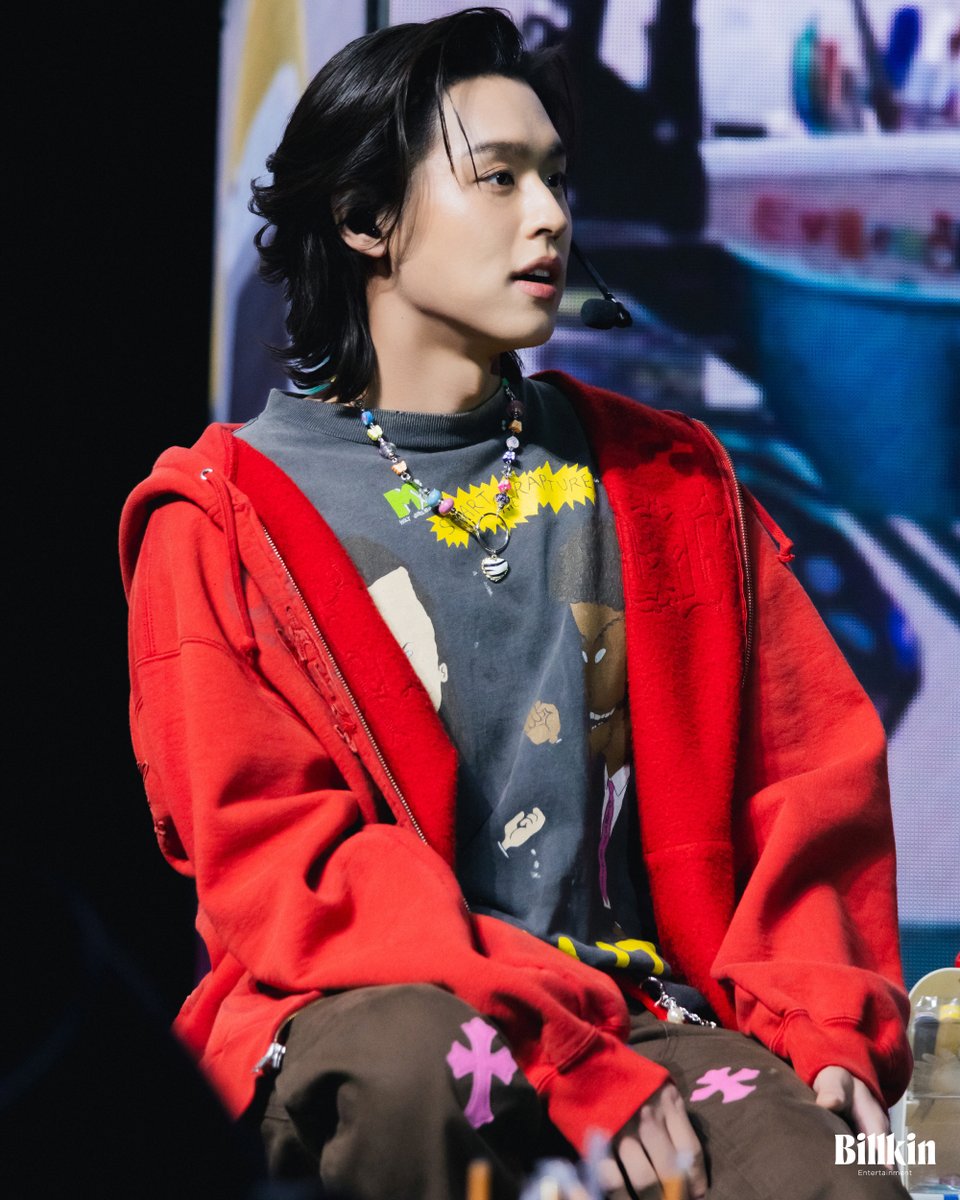 Billkin_Ent's tweet photo. คามุย! ภาพงาน #GELBOYS_CloseFanMeeting 📸
ขอบคุณ #GELBOYS ที่ชวนทั้ง 'เต๋' และ #Bbillkin มาร่วมเติมสีสันและพลังความสุขกันจนล้นแบบไม่มีกั๊ก! 🛼🎯💥

#GELBOYSสถานะกั๊กใจ
#JAYLERR #LEONBROCCO #NEWCHAYAPAK #PIDEmonthapoom #PJmahidol #PPKritt https://t.co/ykcBNIpGsx