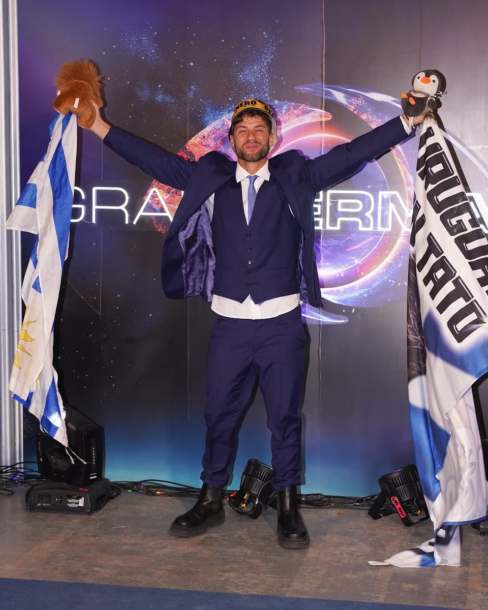 Ghpicante4's tweet photo. REY 
 #GranHermano https://t.co/xgYviOH2VV