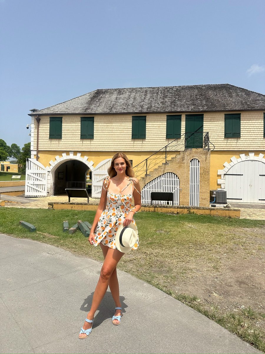 NatalijaUgrina's tweet image. Which U.S. Virgin Island is right for you? I visited all three—here’s what to see, where to stay, and why I picked a favorite:
👉 natalijaugrina.com/post/st-thomas…
#USVI #TravelBlog #IslandHopping