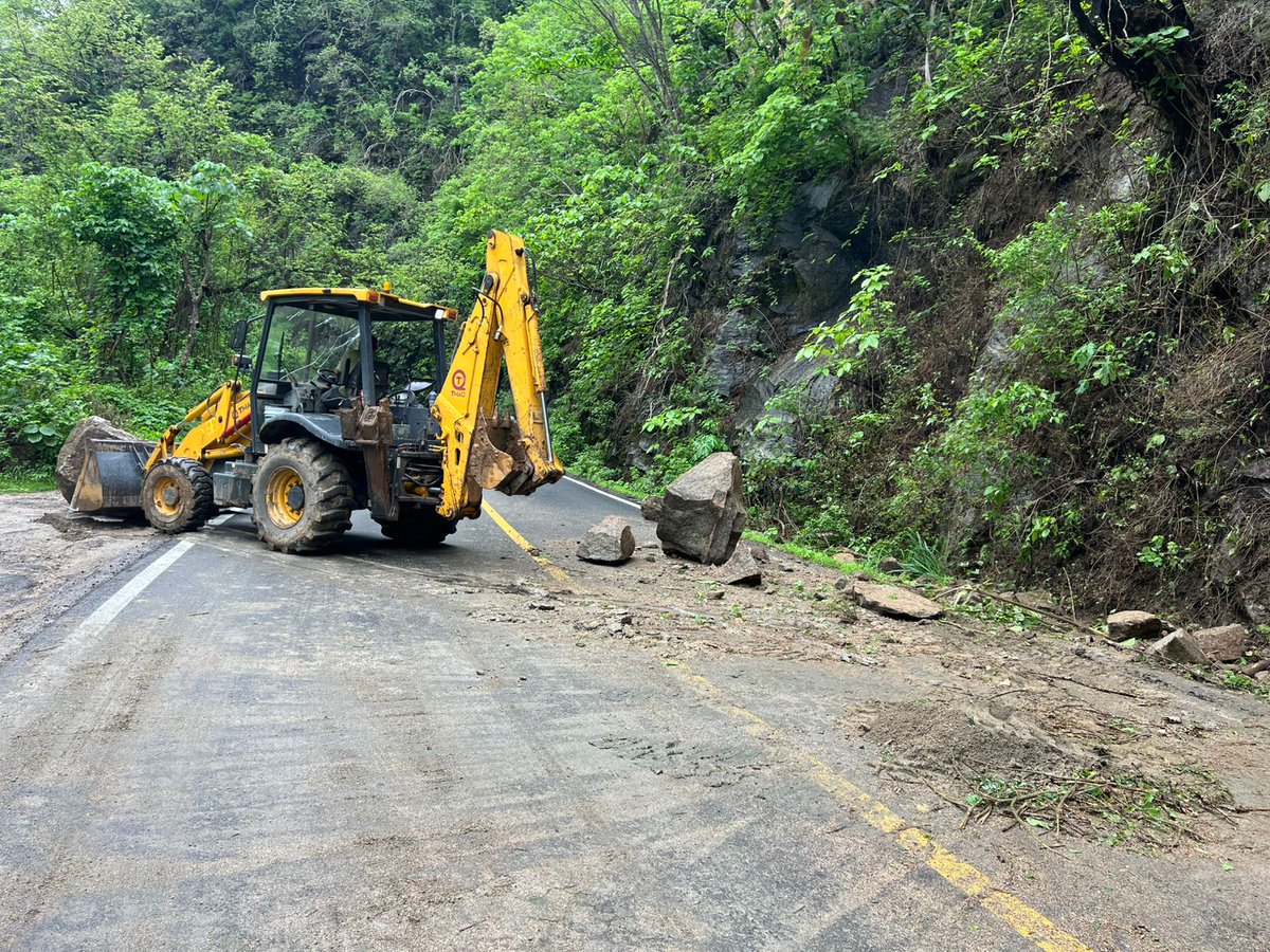 #Derrumbes #carretera a #Vallarta