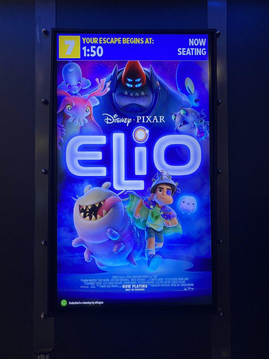 ひと足先に見てきた
前評判イマイチらしいけど、ハートフルなお話で感動。
何を言ってるか理解するのに全神経尖らせてたからとても疲れたけどね