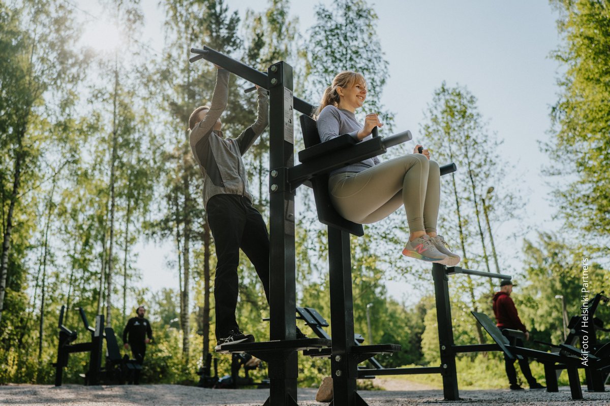 thisisFINLAND's tweet image. Trust and equality are deeply rooted in Finnish society and reflected in free public spaces like outdoor gyms, public libraries, &amp;amp; skateboarding parks. It’s not a new phenomenon—for example, some wilderness huts have been sheltering hikers for free for over 300 years. 🌲#Finland