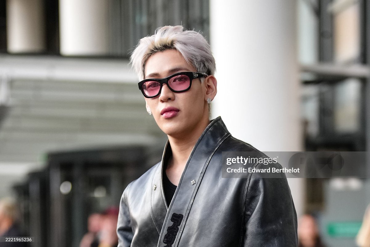 คือแบบ ดีย์

#BamBamxLVMenSS26
#BamBam #LVMenSS26 #LouisVuitton
<a href="/BamBam1A/">BamBam</a> <a href="/LouisVuitton/">Louis Vuitton</a>