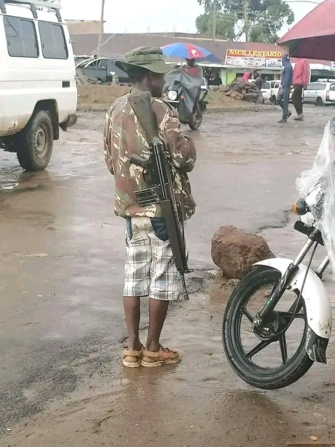 Sasa huyu ni polisi ama ni goon?