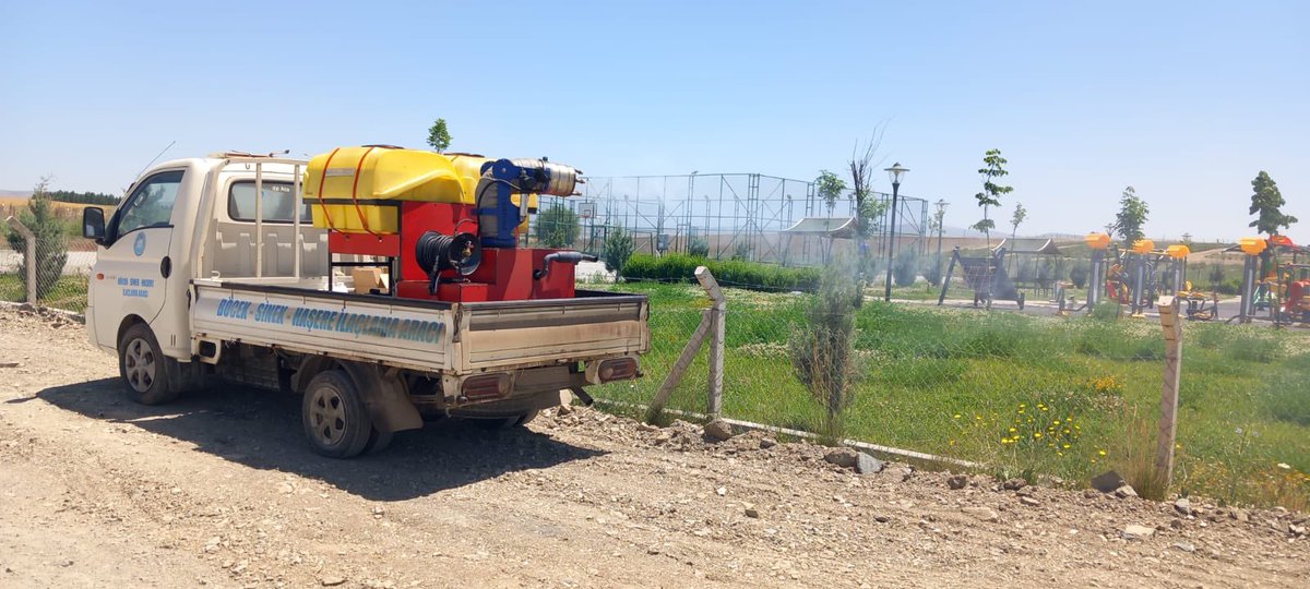 Saracalar’da ilaçlama aracımızla sinek ve haşere ilaçlama çalışmamız devam ediyor.

Aracımız belirlenen program çerçevesinde tüm mahallelerimizde çalışmalarını sürdürüyor.