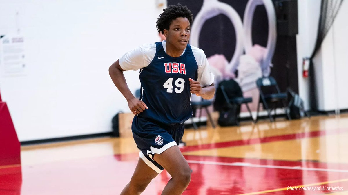 IUBloomington's tweet image. Incoming sophomore and @IndianaWBB forward Zania Socka-Nguemen will be taking the international stage this summer, representing the U.S. as part of the 2025 USA Basketball Women's U19 National Team. 🏀
Working alongside Indiana head coach Teri Moren, she will be competing in…