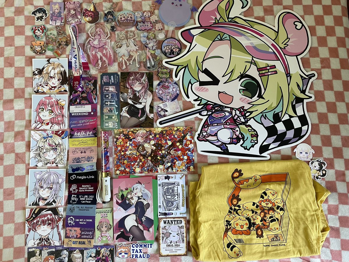 All the shit I got from Offkai guess who my favorite vtuber is guys