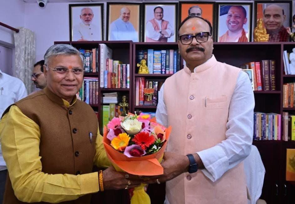 उत्तर प्रदेश सरकार में लोकप्रिय उप-मुख्‍यमंत्री श्री ब्रजेश पाठक जी, आपको जन्मदिवस की हार्दिक बधाई एवं शुभकामनाएं!

मर्यादा पुरुषोत्तम प्रभु श्रीराम जी आपको उत्तम स्वास्थ्य, दीर्घायु एवं निरंतर यश प्रदान करें, यही कामना है।