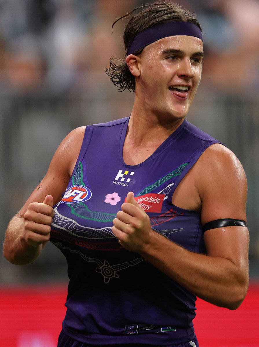 Caro218_'s tweet photo. Congratulations Fremantle. Good job. ๐๐
#foreverfreo #risingstar #murphyreid https://t.co/fQ6wHxaTkN