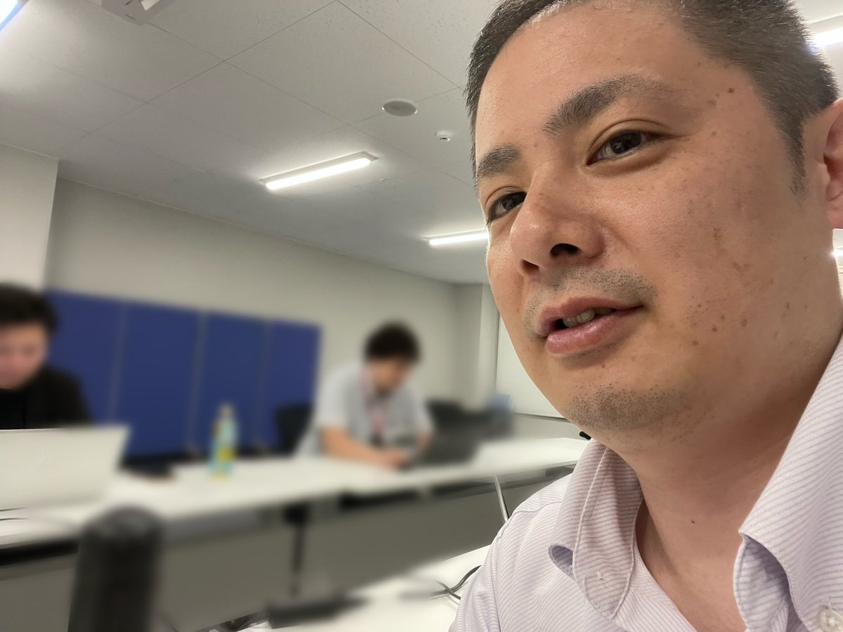 7月の5周年に向けて、ミーティング
ラカータ狭山本店の周年月間お楽しみに