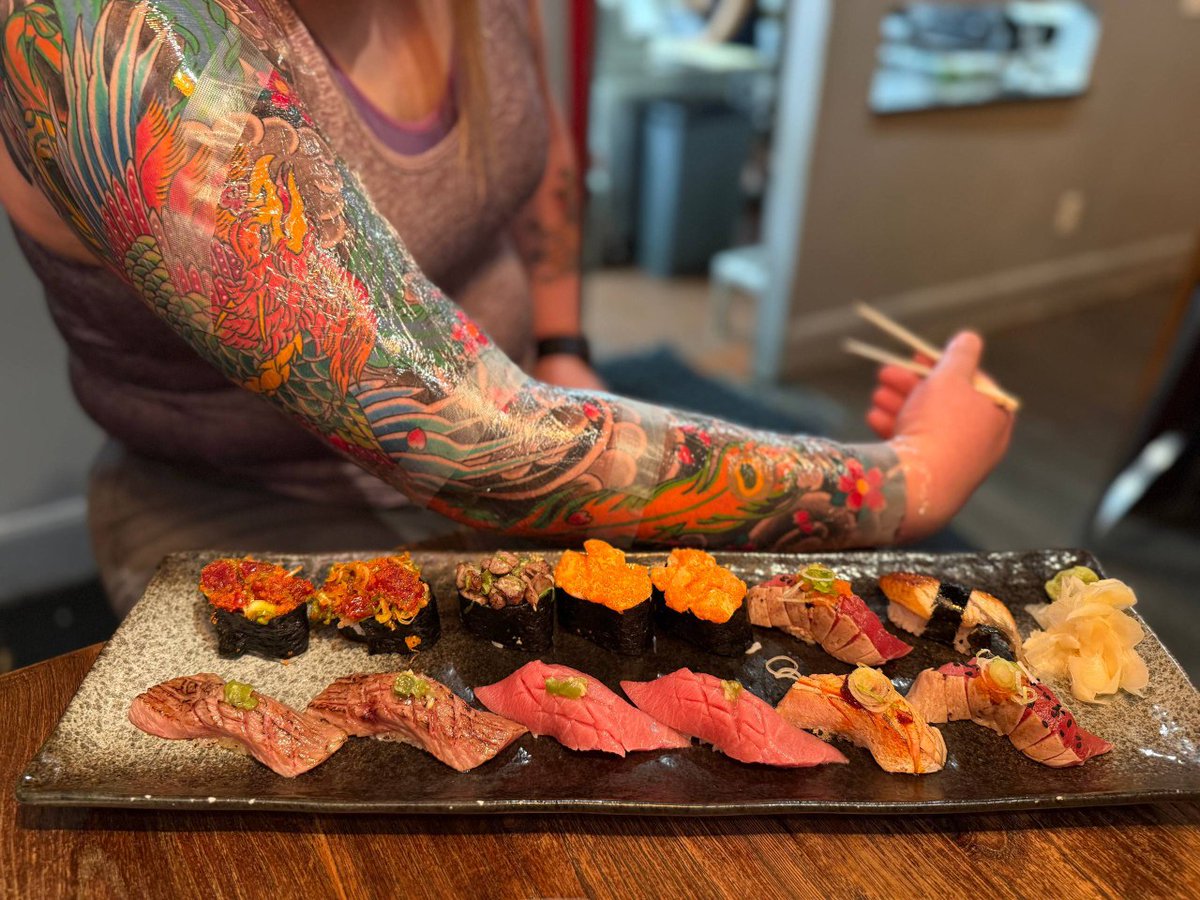 Post finished tattoo sushi dinner with <a href="/AviFox/">Avi Fox🍊🦊</a> 🍣🐦‍🔥🤤