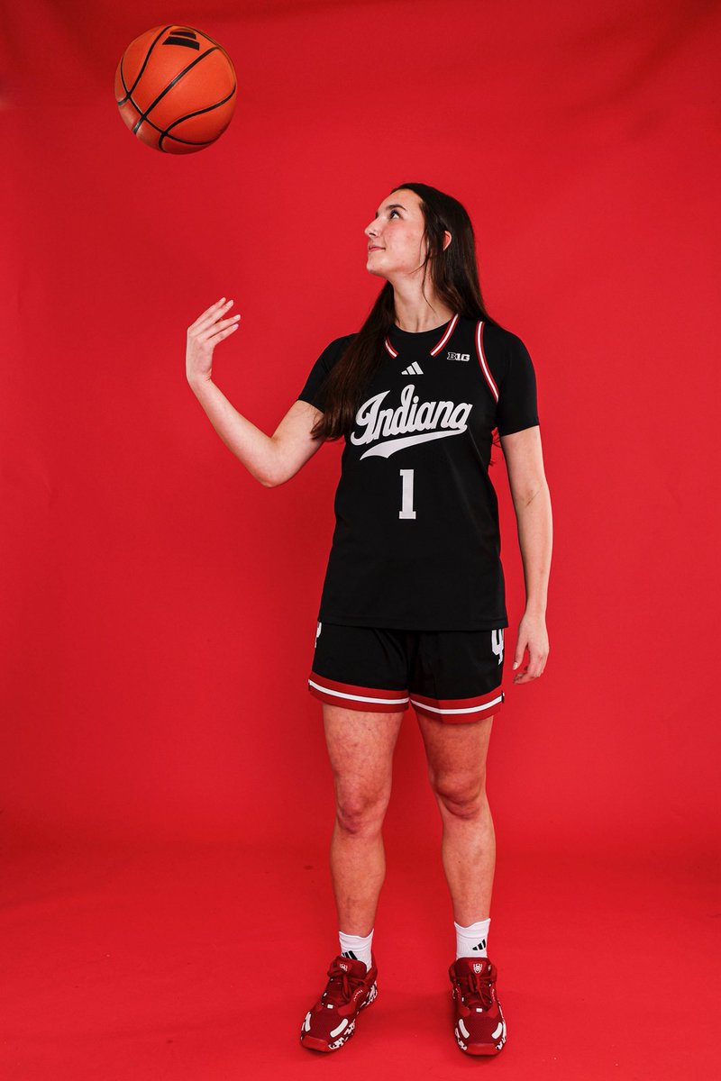 FinHoops_0's tweet image. Thank you @TeriMoren @ColstenThompson @alipatberg @RhetWierzba @keyannawarthen for a great visit! Can’t wait to come back to see a game! @_AlexisBurke @JDwyer_Sr12 @rrknightsgbb @SoutheastAStars @BrandonClayPSB @KyleSandy355