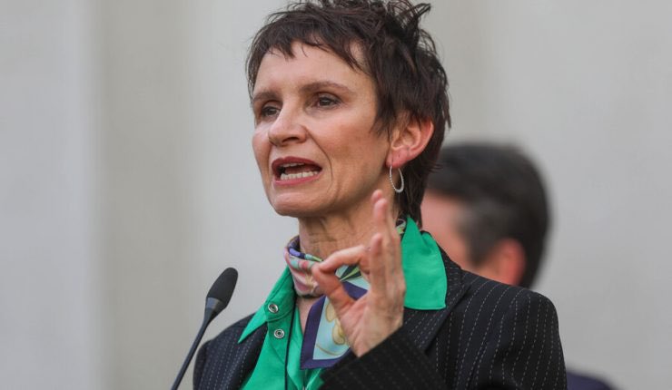 Fran Schweitzer (@franschw) on Twitter photo Este domingo voto por <a href="/Carolina_Toha/">Carolina Tohá</a>
Con el mundo como está, no basta con buenas intenciones.
Chile necesita experiencia, templanza y unidad.
Porque gobernar es cuidar lo que compartimos. #VotaTohá
#Primarias2025 #primarias Este domingo voto por <a href="/Carolina_Toha/">Carolina Tohá</a>
Con el mundo como está, no basta con buenas intenciones.
Chile necesita experiencia, templanza y unidad.
Porque gobernar es cuidar lo que compartimos. #VotaTohá
#Primarias2025 #primarias