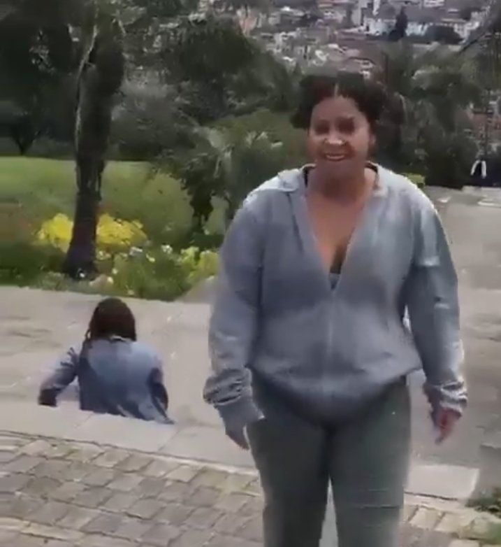 inframundo76's tweet image. Las agresoras. Este par de delincuentes deben estar en la cárcel. NO MEDIDAS SUSTITUTIVAS, NO CLASES VIRTUALES, NO LIBERTAD. Deben ser tratadas como lo que son. ¡DELINCUENTES!