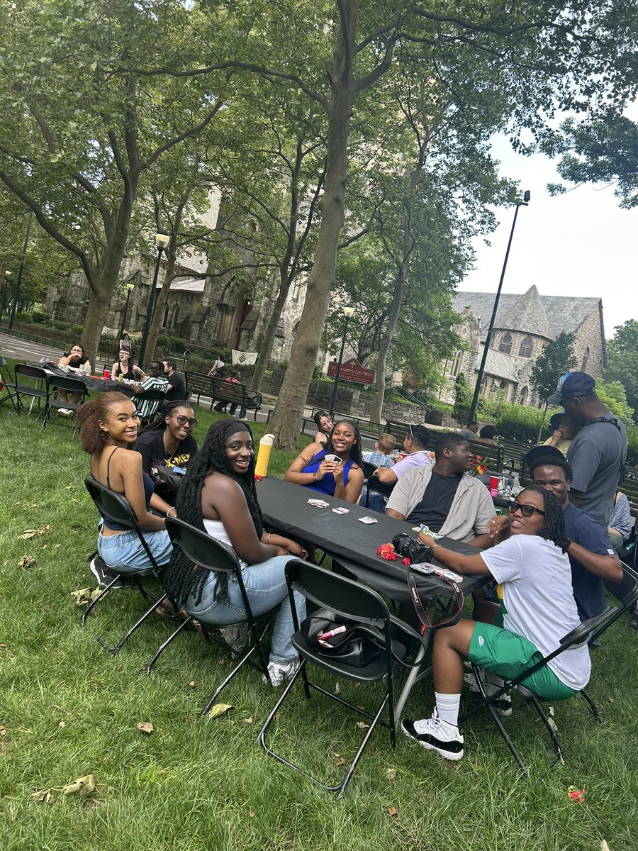 RTAatPennMed's tweet image. Quick recap of our third annual #Juneteenth&apos;s BBQ! We had so much fun celebrating with our @pennbgs fam!