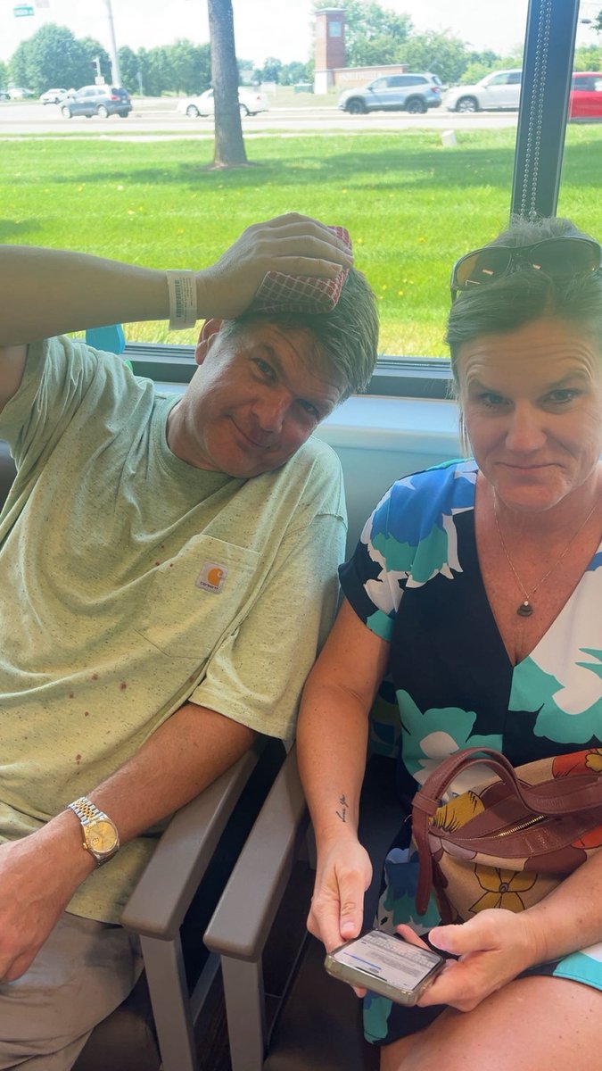 Mother of Pearls tweet media