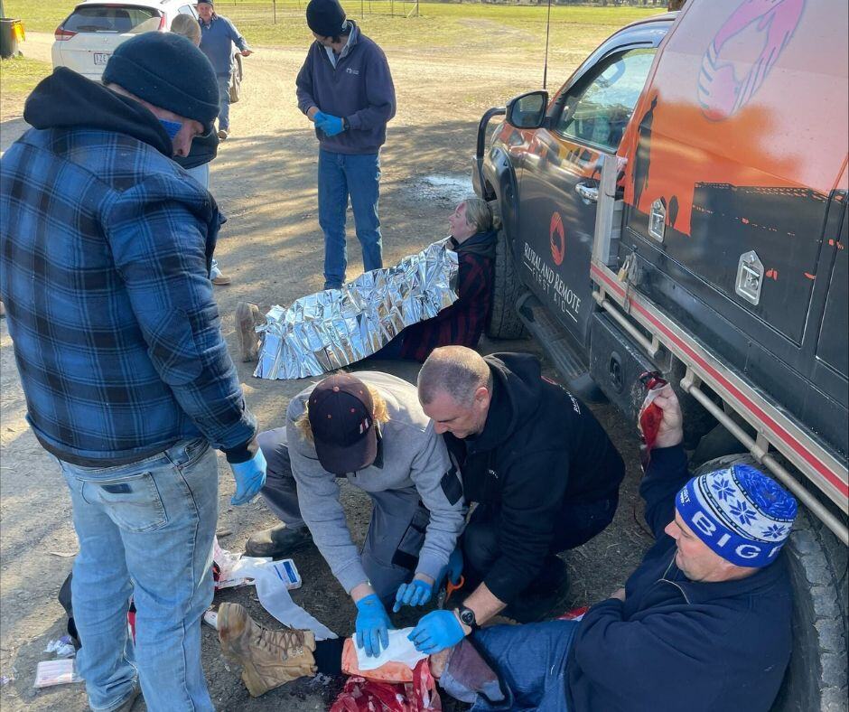 🚨 Rural &amp; Remote First Aid Workshop 🚨 
A 2-day workshop designed specifically for people living &amp; working in rural areas. Learn vital first aid skills tailored to the unique challenges of rural environments. 
📍 Rutherglen 21-22 July OR Yalca 24-24 July
hubs.la/Q03rBpzD0