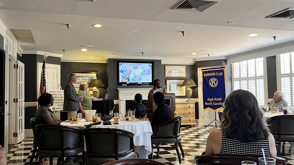 Bell, Maya tweet media