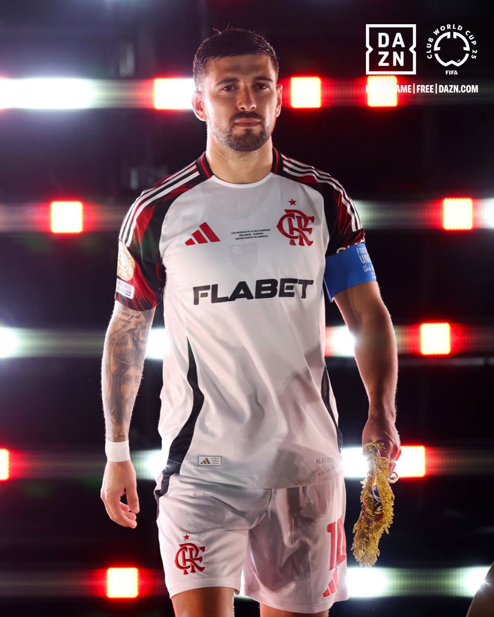AURA 🤩

#FIFACWC | <a href="/Flamengo/">Flamengo</a>