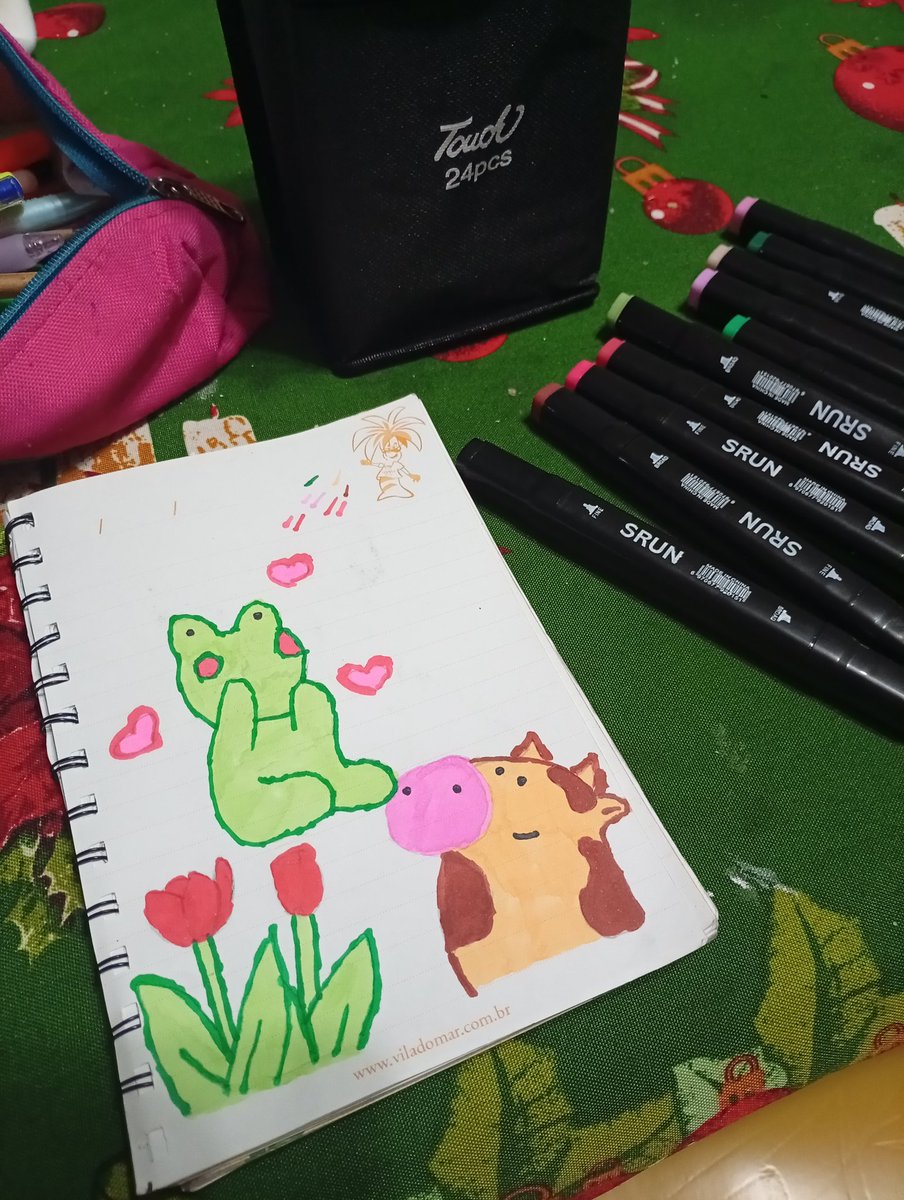 Me puse a dibujar📓🖍️💖