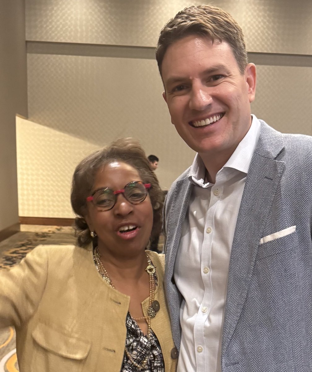 Attended the State of the City Luncheon on June 24th, hosted by the Rotary Club of Aurora. Mayor Mike Coffman shared highlights of Aurora’s progress and his vision for the future. Grateful to be part of a community focused on growth and opportunity.#AuroraForward