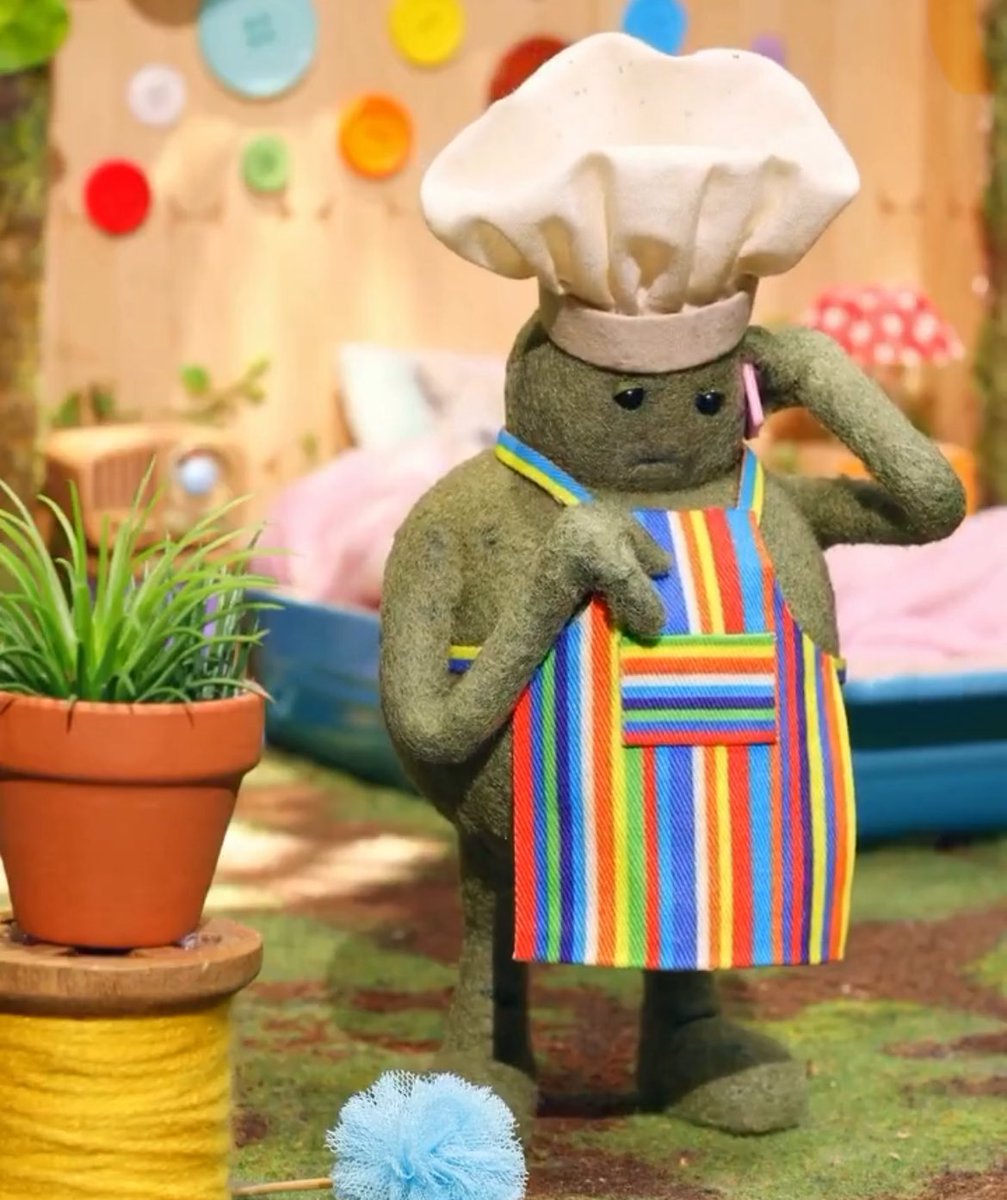 girlpatbateman's tweet image. WHAT THE FUCK GIVE HIM HIS SHOW BACK NOW