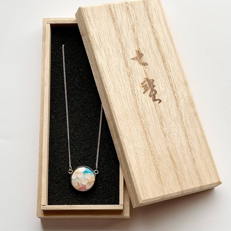 葵*須様 伯仲燦然 山姥切国広展 蝶や ペンダントトップ 250308] 伯中燦然-山姥切国広展- ＠足利市立美術館(今回の展示を