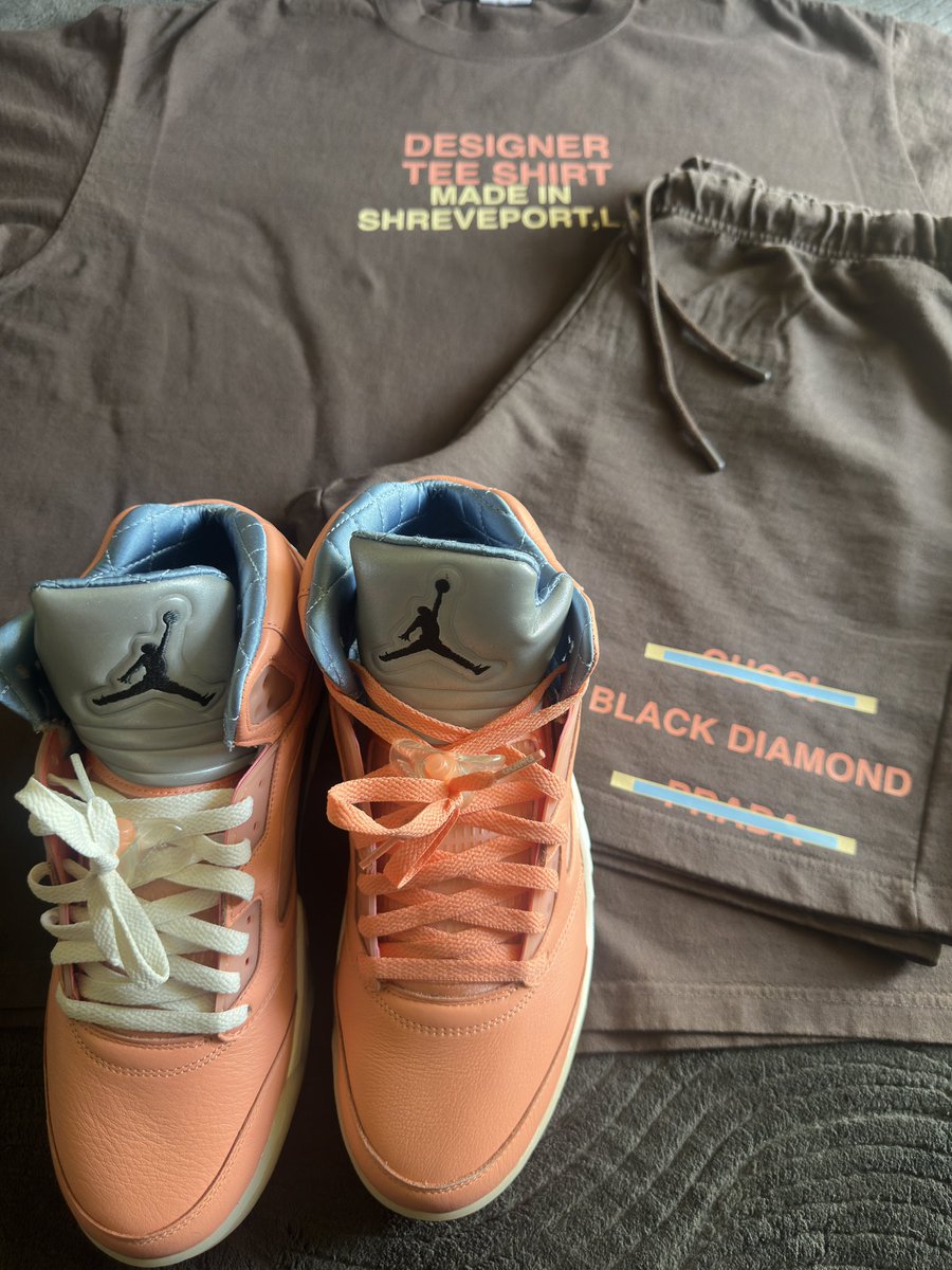 SLIMM_KHALIFA's tweet image. SEND ME YA SHOE WATCH WHAT I DO MAN
#BLACKDIAMONDDESIGNER
#TravisScott
#Djkhaled5
#shreveport
#Louisiana