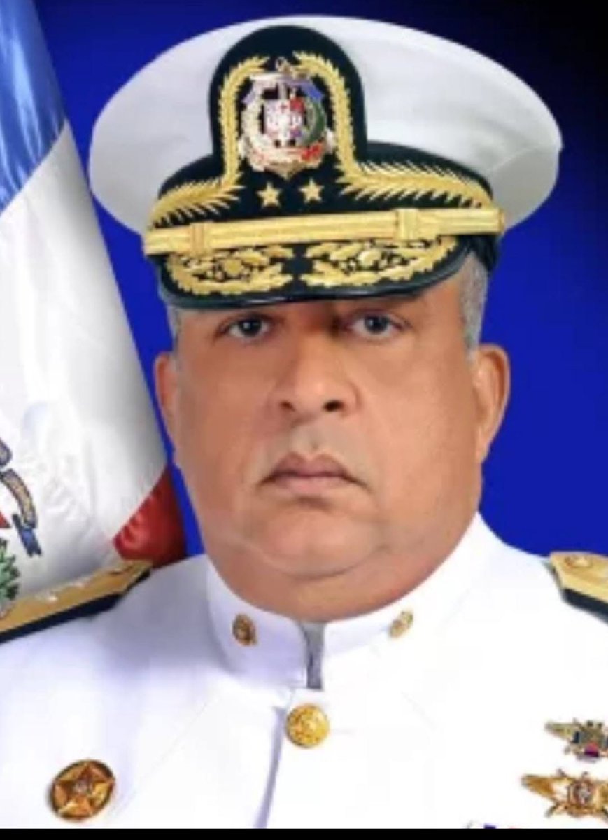 yonleiby's tweet photo. La ucraniana que ahora migración dice que es estadounidense,  fue violad4 sexualmente más de 15 veces, por nacionales haitianos 🇭🇹🇭🇹🇭🇹🇭🇹 en el Vacional de Haina.

Durante los más de 20 días encerrada con hombres,  a sabiendas que era mujer.

El INACIF, debe tener cuidado con manos oscuras qué ya están haciendo diligencias para ocultar informaciones. 

El presidente Luis Abinader, debe aclarar esto ¿qué opinas?