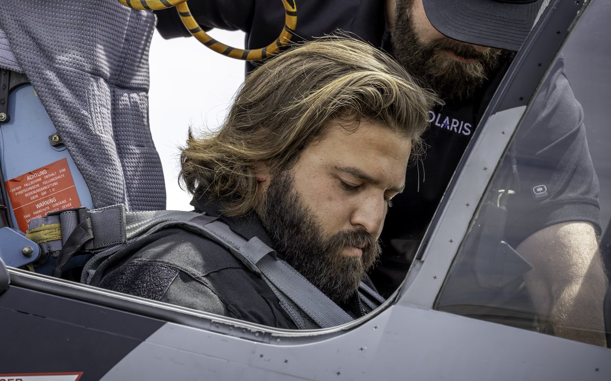 TheAKGuy's tweet photo. …and 37 hours later, I was back home 🫡

All jokes aside, these were from a few weeks ago when I got invited by @rookisaacman to fly fighter jets up in Bozeman. It was an incredible experience, and taking the controls and doing a barrel roll was adrenaline I’ll remember forever. https://t.co/kJio5P6m9c