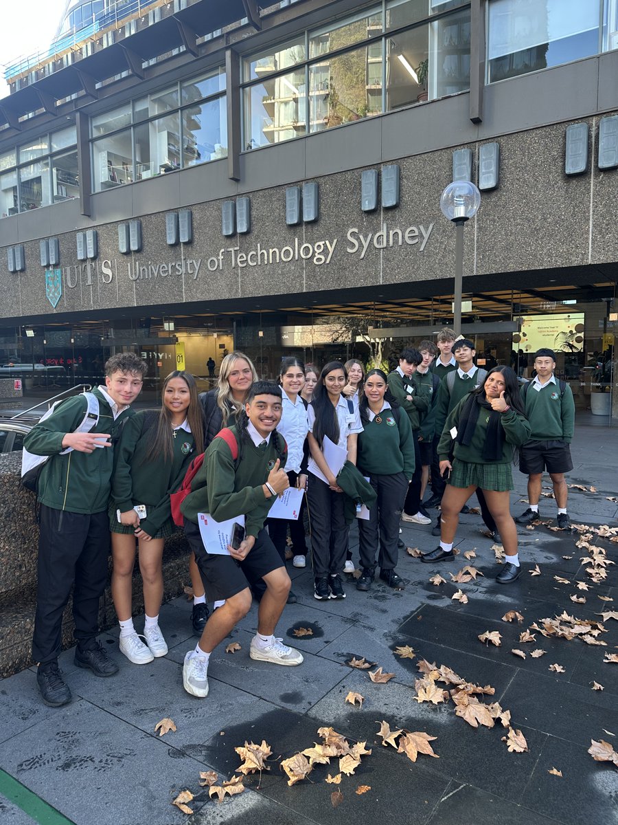 HighIngleburn's tweet image. The UTS U@Uni journey has officially begun for our graduating class of 2026! Yesterday, Year 11 students attended the U@Uni Orientation Day, participating in engaging workshops led by UTS staff and student mentors. They enjoyed lunch and connected with fellow Academy…